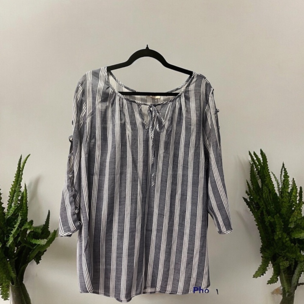 Adorable Como Blu Striped Blouse 2X